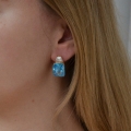 Złote kolczyki z cyrkonią w kolorze blu topaz próby 585