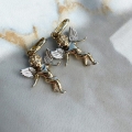 Złoty aniołek próby 585 – zawieszka symboliczna 25 × 12 mm