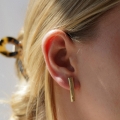 Złote kolczyki Pure z motywem paseczków próby 585