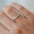 Pierścionek Celeste z białego złota z diamentem próby 585